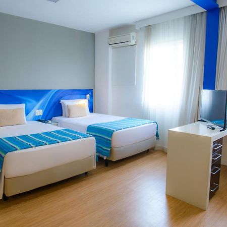 Quality Suites Alphaville Баруэри Экстерьер фото