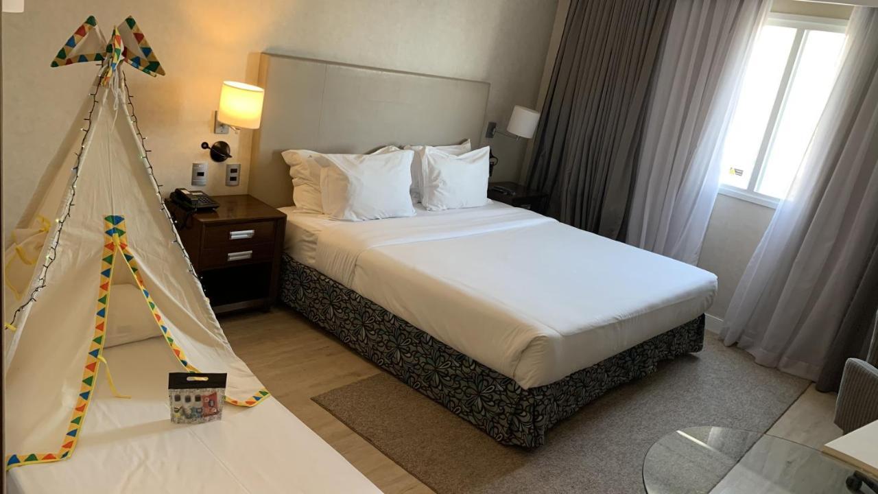 Quality Suites Alphaville Баруэри Экстерьер фото