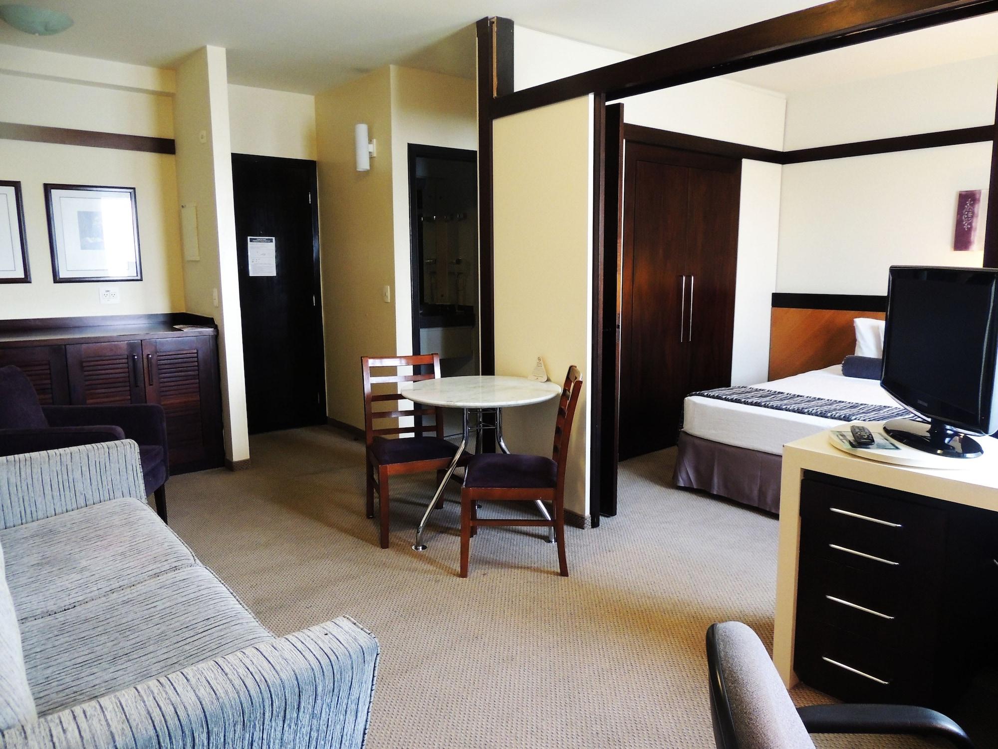 Quality Suites Alphaville Баруэри Экстерьер фото