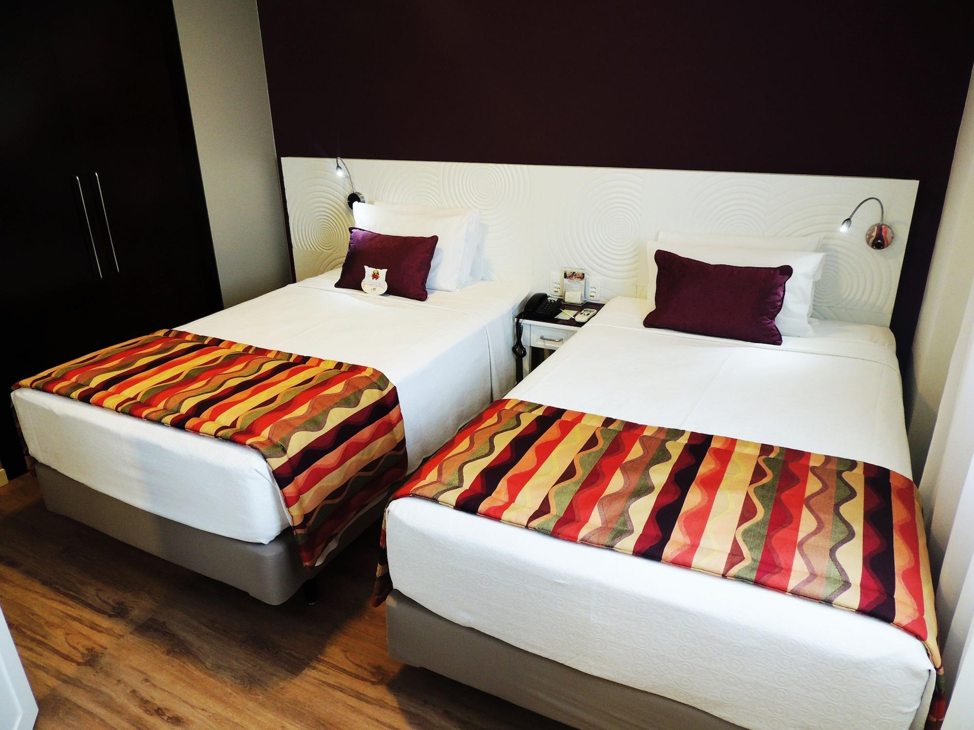 Quality Suites Alphaville Баруэри Экстерьер фото