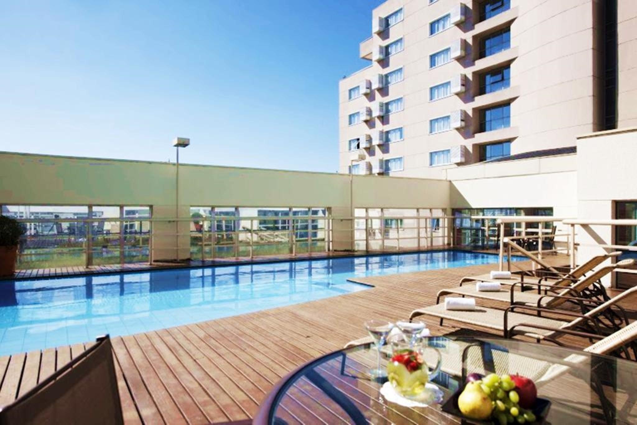 Quality Suites Alphaville Баруэри Экстерьер фото