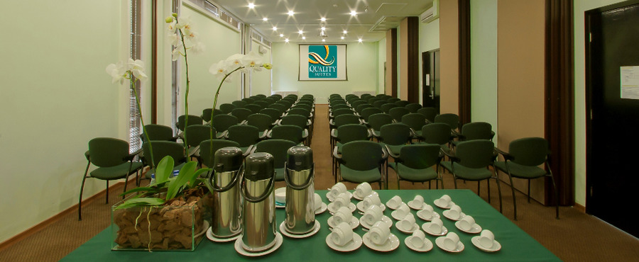 Quality Suites Alphaville Баруэри Бизнес фото